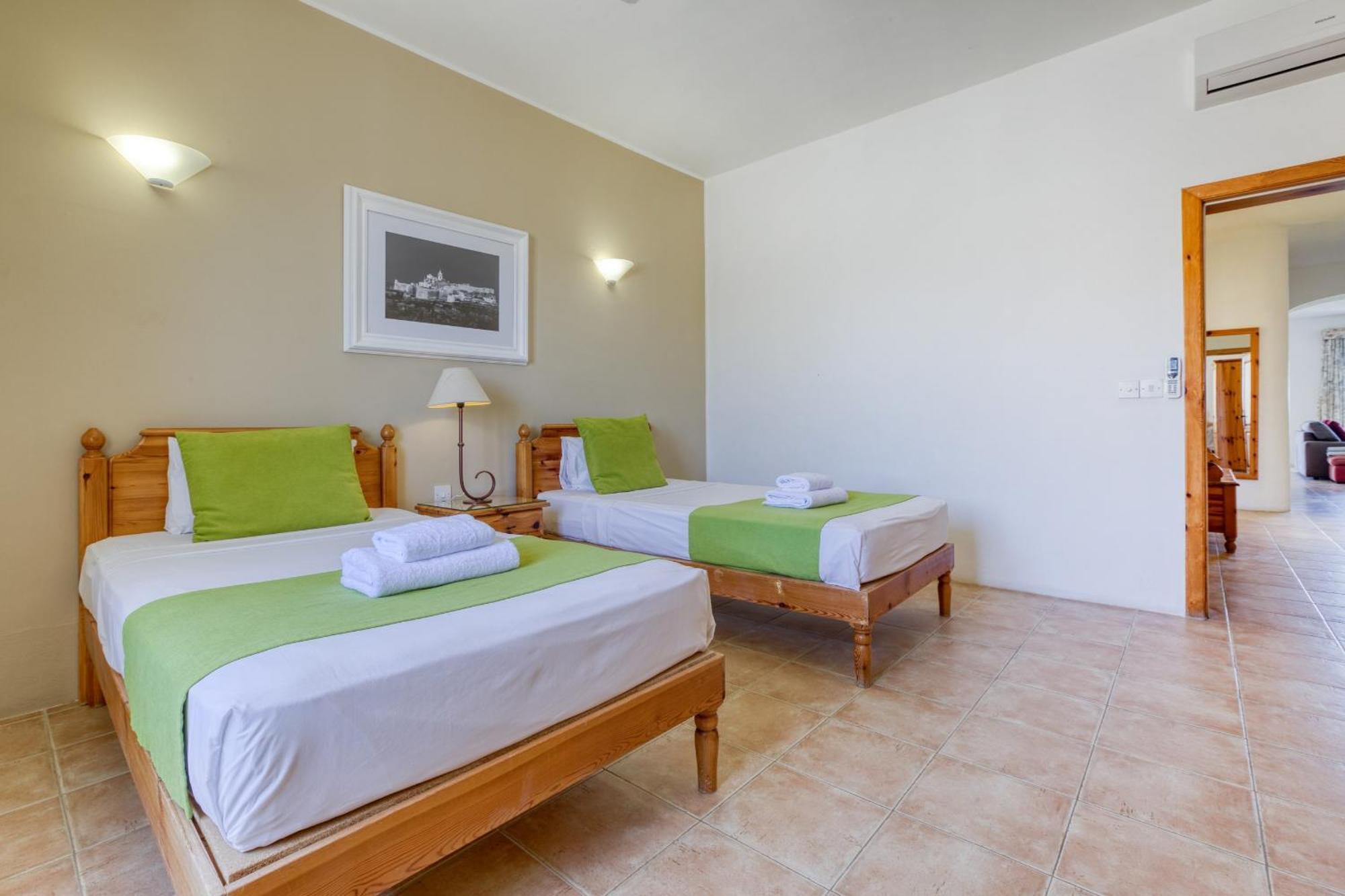 Ta Frenc Apartments Għasri Exteriér fotografie